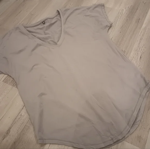 Ptula Top - Picture 2 of 5